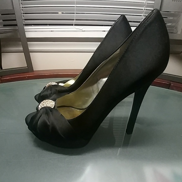 Guess heels - Picture 3 of 4